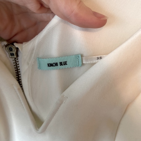 Kimchi Blue White Fit and Flare Mini Dress with Molded V Neck size XS - Picture 7 of 7